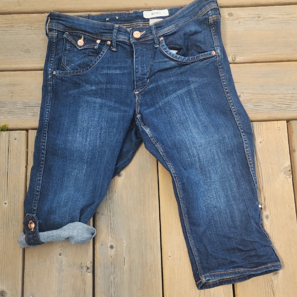 (10) H&M Dark Blue Denim Bermudas Roll Up Classic Comfort Vacation Summer Beach